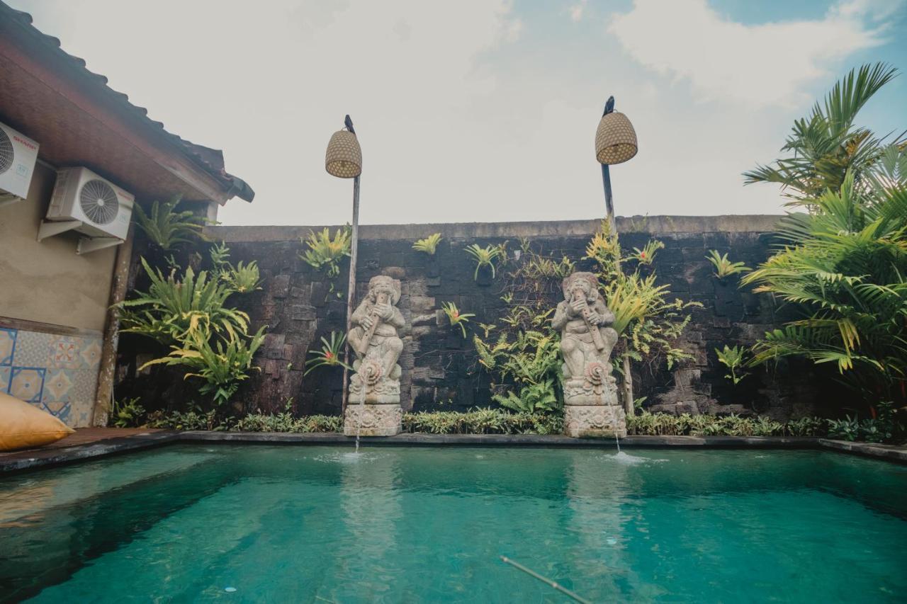 Apartamento Samblung Mas House Denpasar Exterior foto