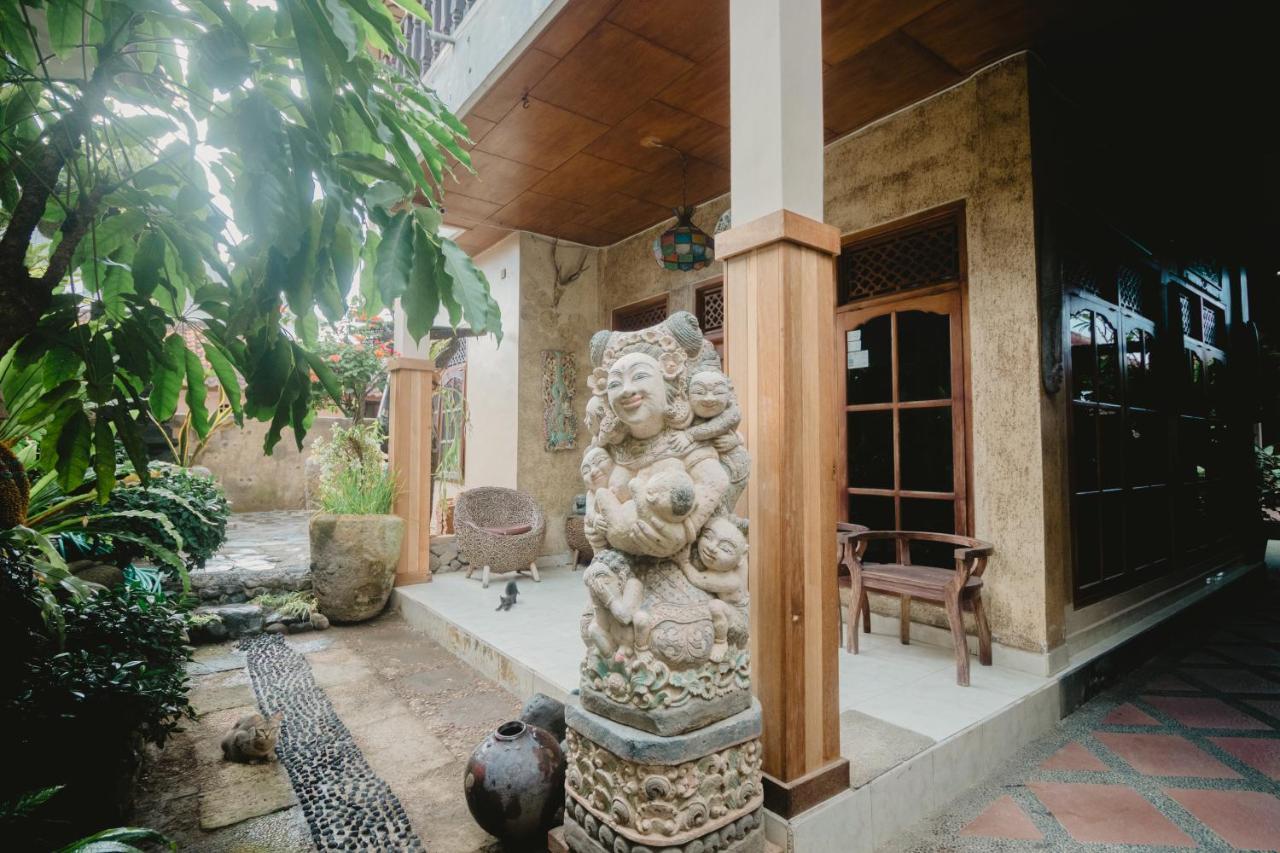 Apartamento Samblung Mas House Denpasar Exterior foto