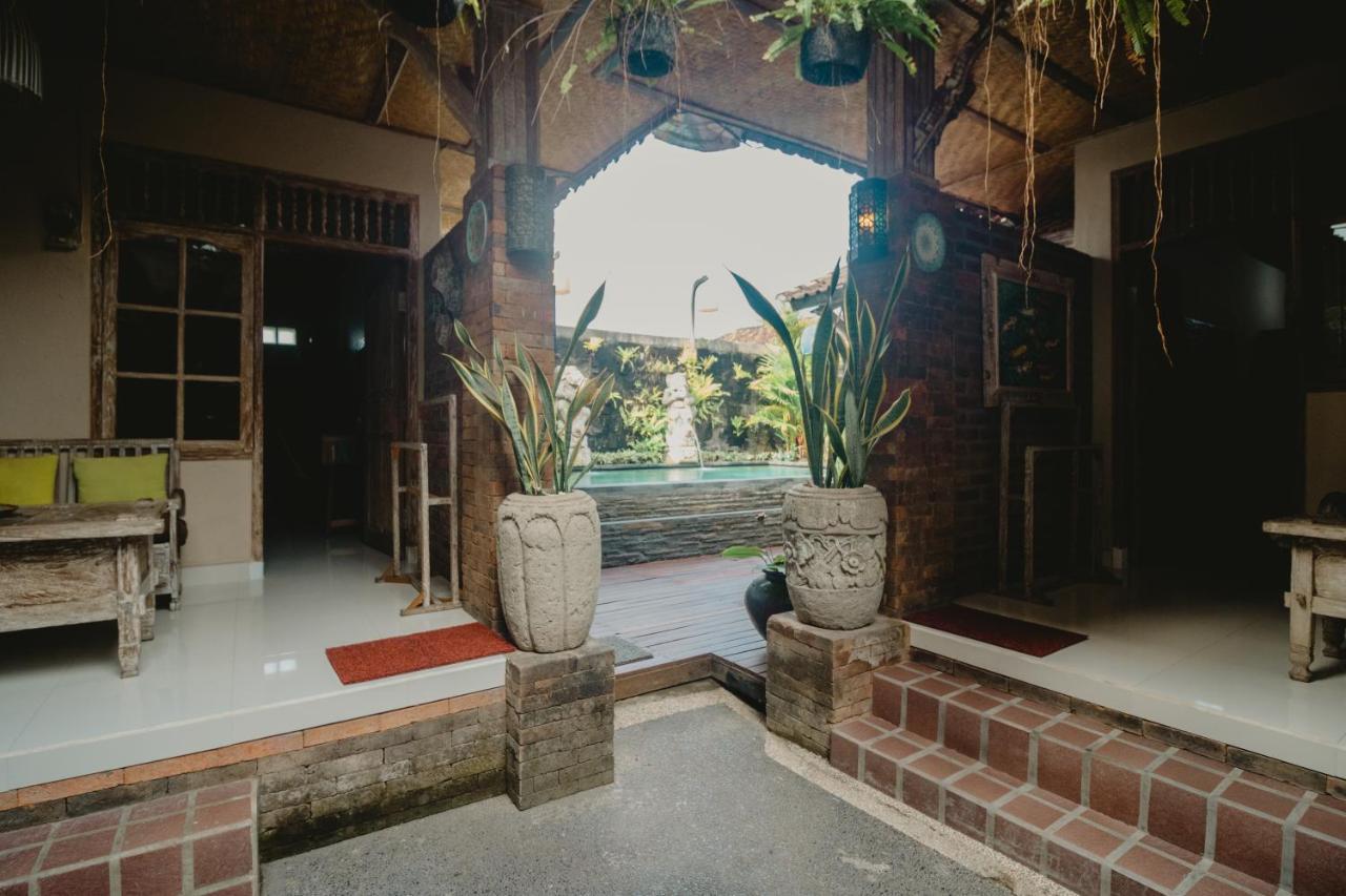 Apartamento Samblung Mas House Denpasar Exterior foto