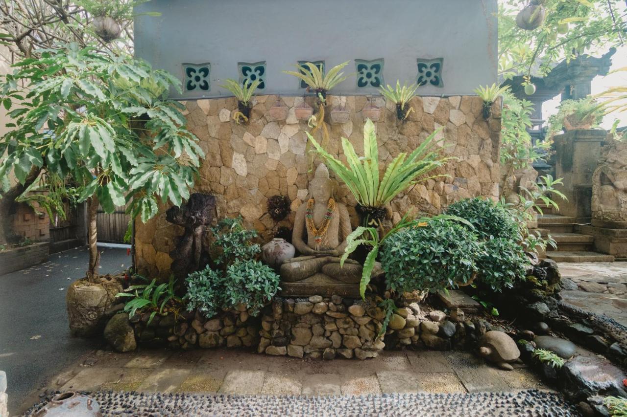 Apartamento Samblung Mas House Denpasar Exterior foto